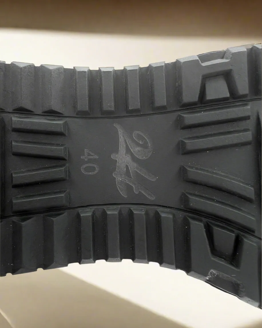 2H #S8031-481 Genuine Leather Black Casual Shoes