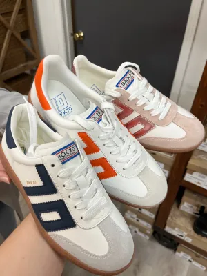 Back70 - Cloud Sneakers