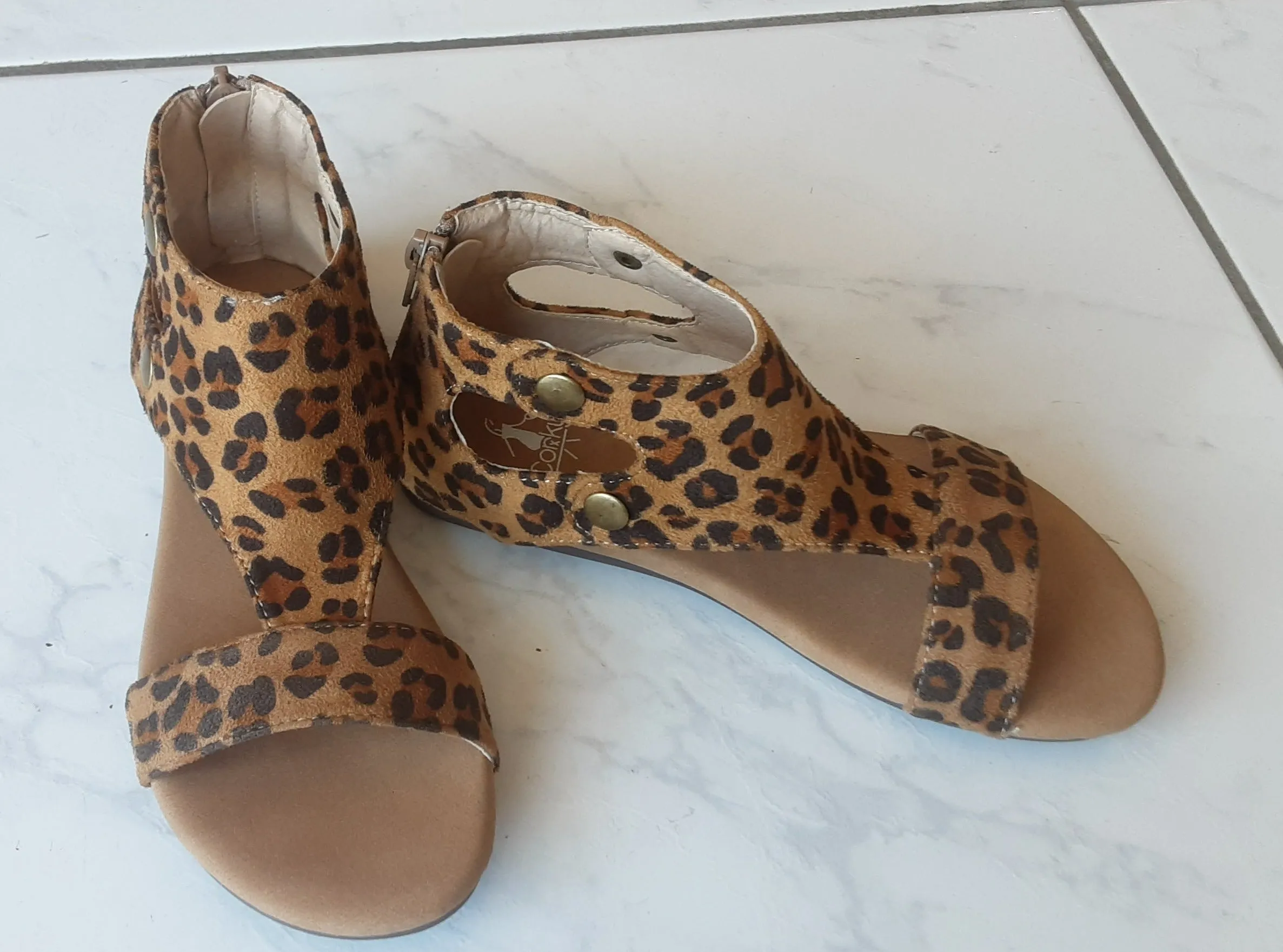 Jayde Leopard Sandal | Corkys for Kids