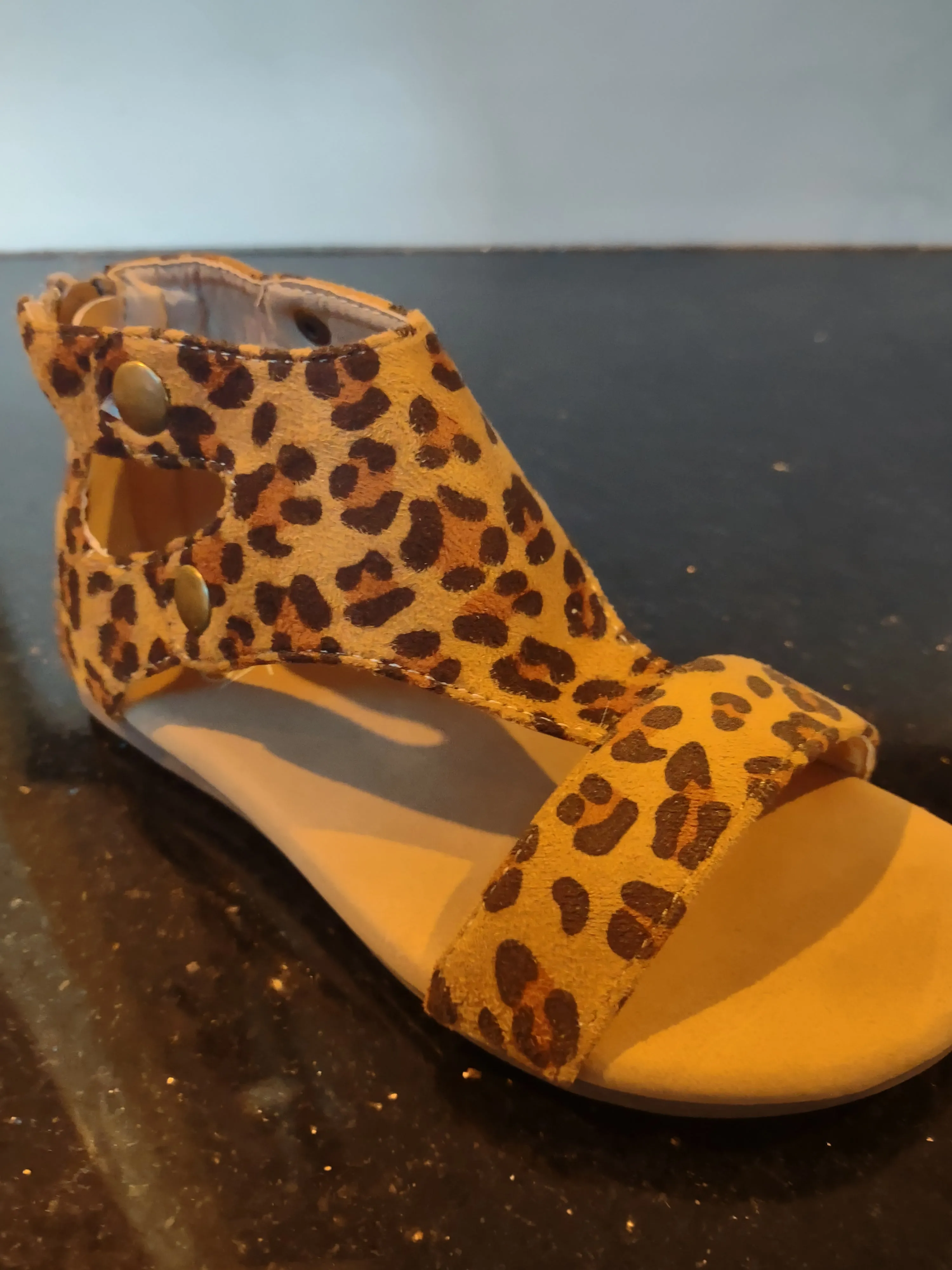 Jayde Leopard Sandal | Corkys for Kids